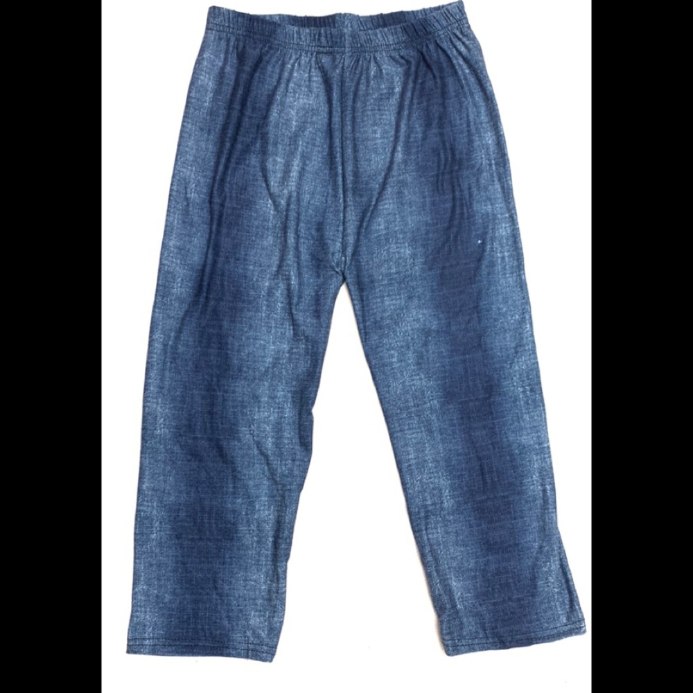 New blue denim Capri Buttery Soft Leggings OS